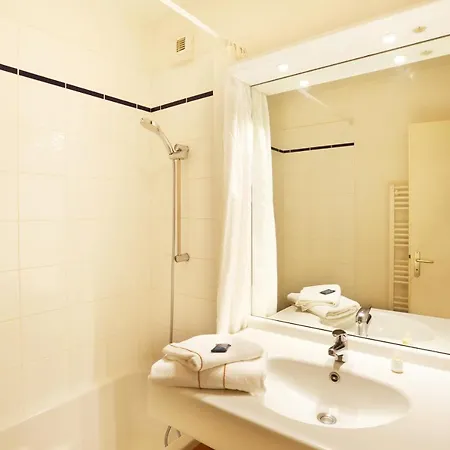 Goelia Le Nevez 公寓式酒店 3*